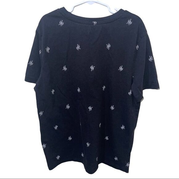 4/$25 - Old‎ Navy Black T-Shirt withWhite Astronauts - Picture 2 of 4